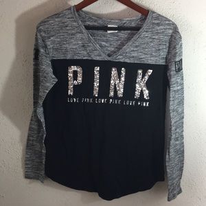 VS PINK V-Neck Bling
